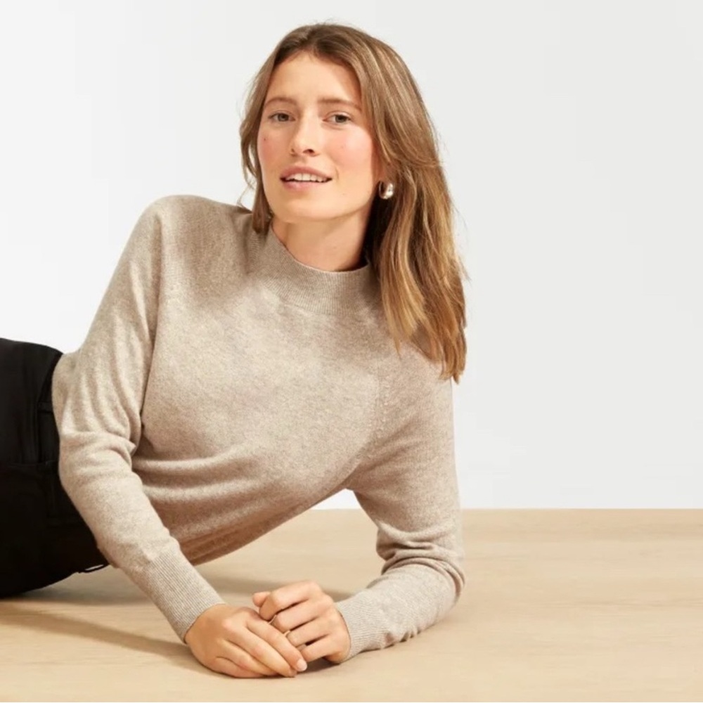 Everlane 100% Cashmere Mockneck Sweater in Oatmeal Size L